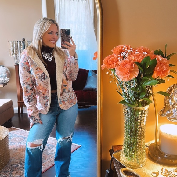 Paisley Flower Colorful Sherpa Hood Jacket - Picture 1 of 3